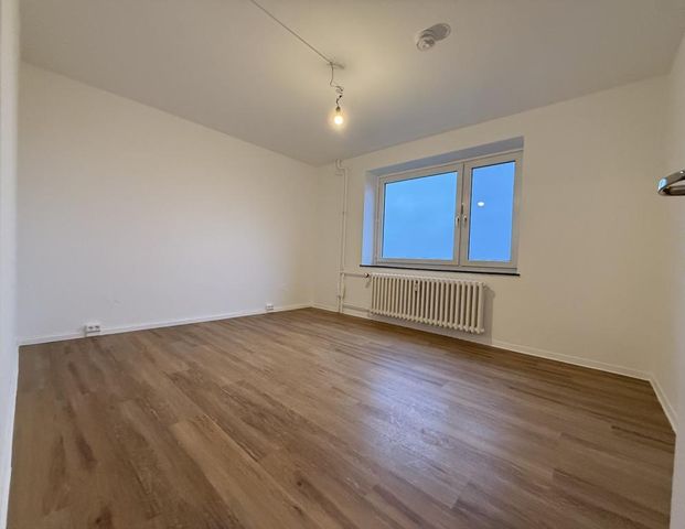Gemütliche 2,5-Zimmer-Wohnung mit ca. 71,46m² Wohnfläche und Loggia - Photo 1