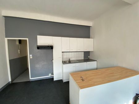 Location Appartement 2 pièces 36m² ST MAXIMIN LA STE BAUME 83470 - Photo 5