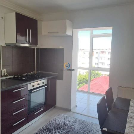 Apartament doua camere semicentral, renovat complet, totul nou - Fotografie 3