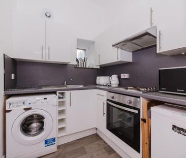 5 bedroom flat share to rent - Photo 6