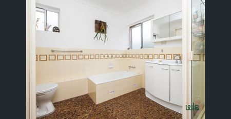 Put simply, welcome to the Hill - Photo 3