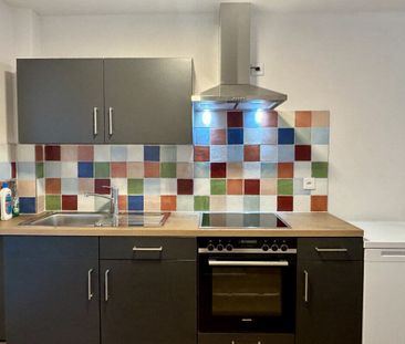 Close to all amenities - Photo 2