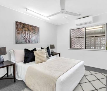 PERFECT PLACE TO CALL HOME - SIDE ACCESS & UNFURNISHED - Photo 3