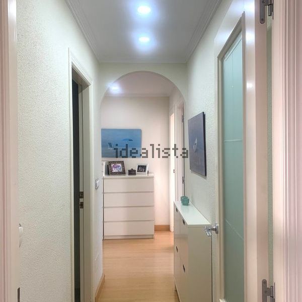 Alquiler de piso en Calle Turín - Photo 1