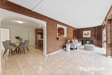 Spacious Entertainer’s Delight in Peaceful Court - Photo 2