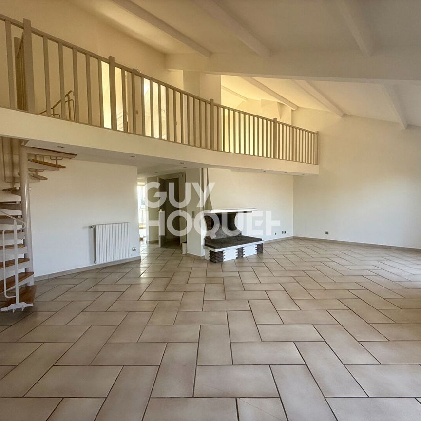 Location Appartement 5 pièces 101m² - Photo 1