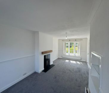 2 bedroom House To Let Total Size: 679 SQ FT - Photo 1