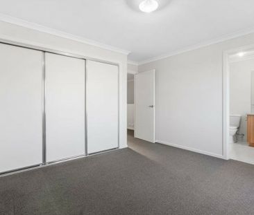 957 Morris Road, Truganina VIC, Belconnen - Photo 4