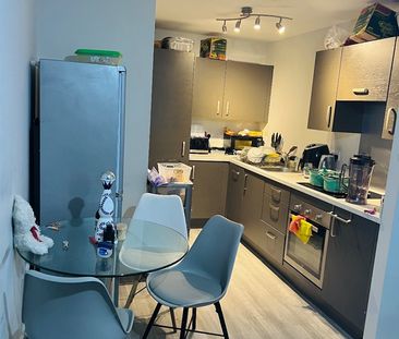 Room in a Shared Flat, Adelphi Street, M3 - Photo 3