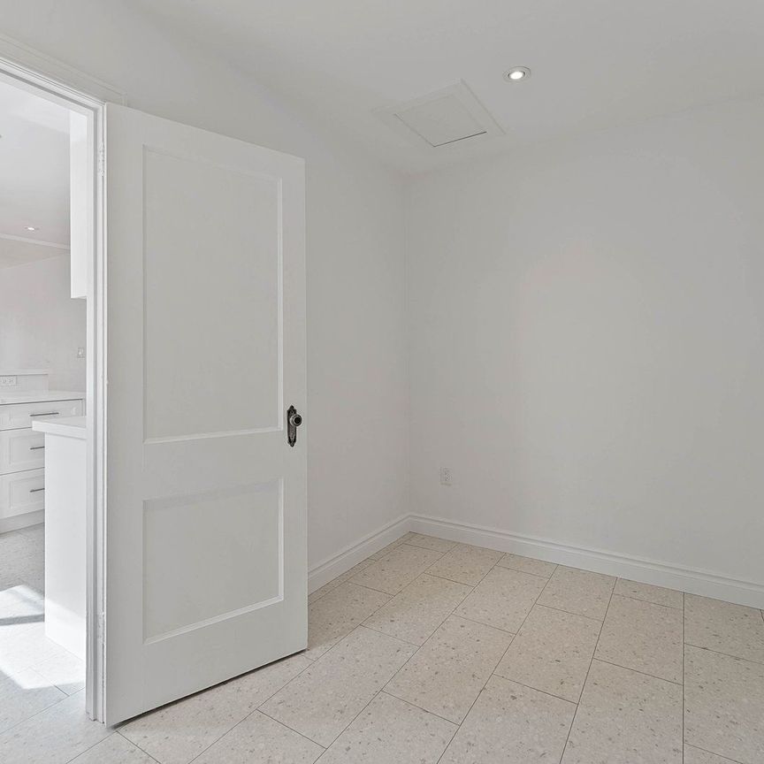 For Lease - 26 Strathgowan Avenue Unit# Upper, Toronto, Ontario - Photo 1