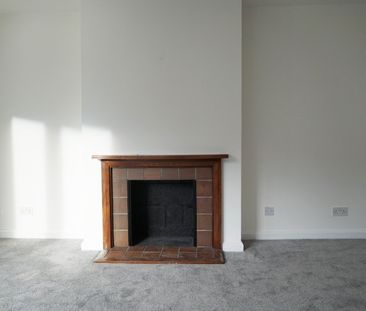 1 Bed Flat, Pleasance, EH8 - Photo 3