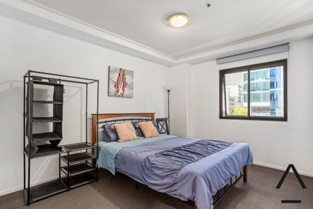 Modern Furnished 2-Bedroom Apartment in the Heart of Melbourne CBD - Photo 5