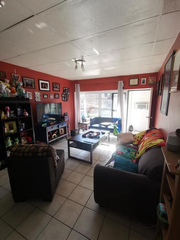 380 Frank Street - 5 - Photo 5