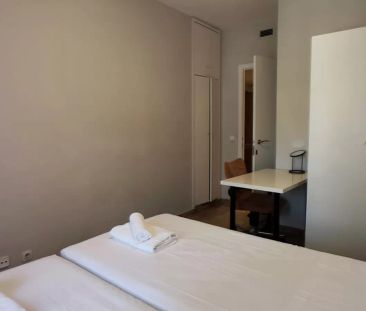 Spacious 4-bedroom apartment for rent in L'Esquerra de l'Eixample - Photo 6