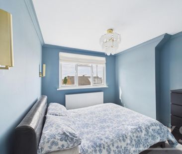 4 bedroom detached house to rent - Photo 6