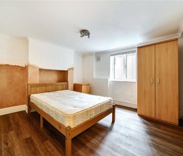 5 bedroom semi-detached house to rent - Photo 3