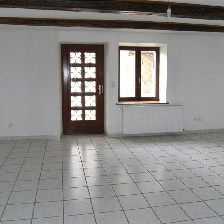 A LOUER APPARTEMENT T3 DUPLEX A TAVAUX (39500) - Photo 1