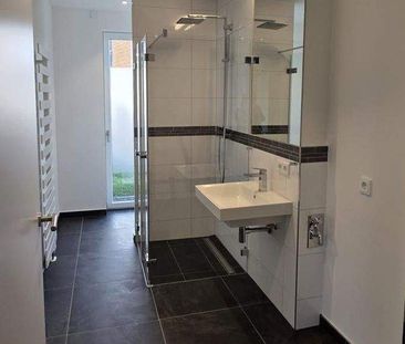 Erstbezug im Neubau! Fußbodenheizung, große Terrasse, Vinyl, modern... - Foto 2