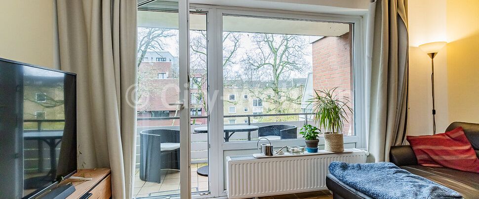 Möblierte Wohnung mit Balkon in der Nähe vom Volkspark - Photo 1