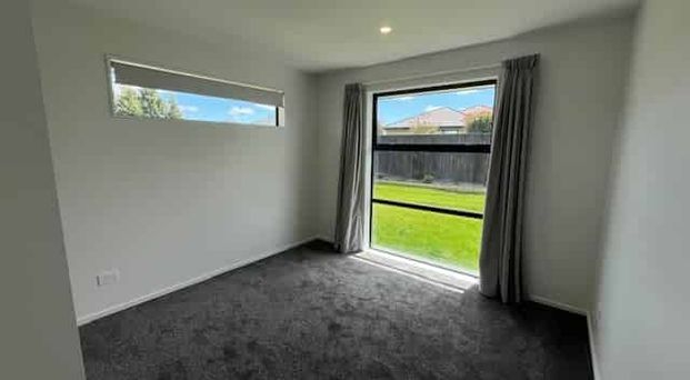 Charming 2-Bedroom Home awaits you! - Photo 1