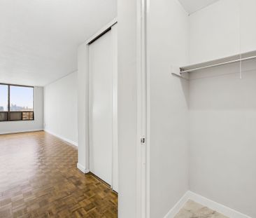 For Lease - 2360 Dundas Street Unit# 1613B, Toronto, Ontario - Photo 4