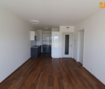 Pronájem bytu 2+kk/B 51m2 s krásným výhledem a garážovým stáním - Fotografie 5