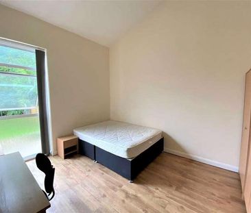 Ulcombe Gardens, Canterbury, CT2 - Photo 3