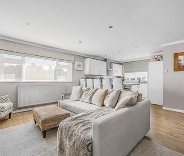 2 bedroom maisonette to rent - Photo 1