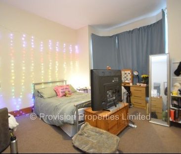 6 Bedroom Student Properties - Photo 3