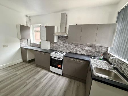 4 bedroom house to rent - Photo 4