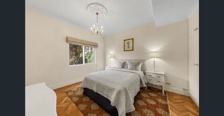 Elegant Fully Furnished Residence in a Prestigious Setting - Photo 5