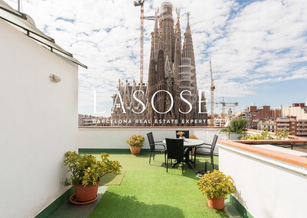 Apartment 63m² with terrace to rent in Dreta de l'Eixample, Barcelona