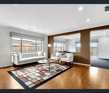 Quality Family Living Surrounded by Parkland. - Photo 2