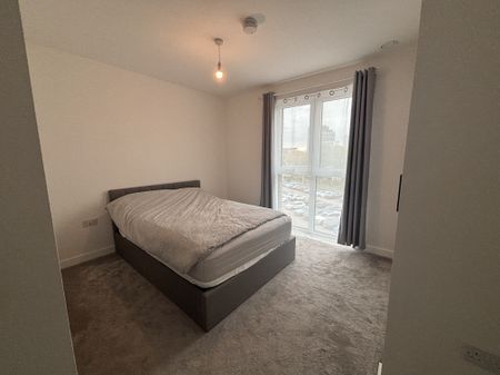 Fauna Walk, Watford - Photo 3