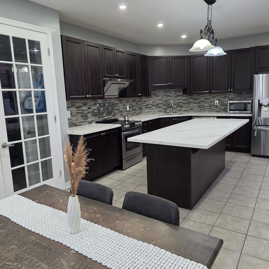 For Lease - 242 Jarrett Crossing Court, Milton, Ontario - Photo 1