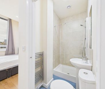 Studio to rent - Photo 6