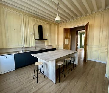 Location Maison 10 pièces 442m² JARNAC 16200 - Photo 5