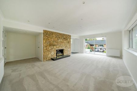 4 bedroom bungalow to rent - Photo 2