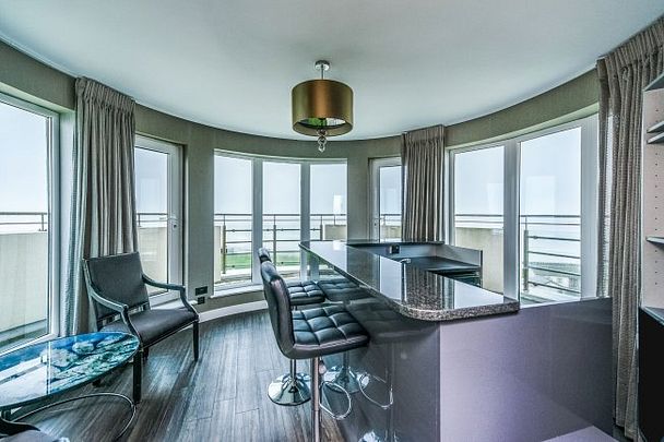 The Penthouse at Burbo Point, Hall Ro... - Photo 1