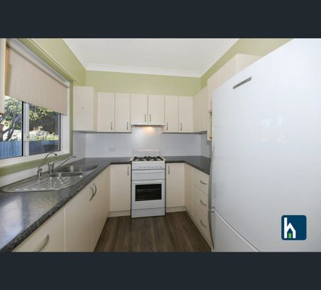 Flat/131 George Street, Gunnedah, NSW 2380 - Photo 3