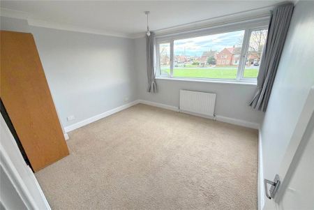 4 bedroom terraced house to rent - Photo 5