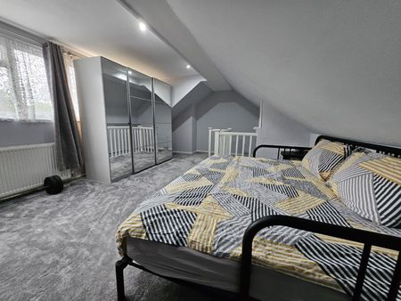 4 bedroom bungalow to rent Chapterhouse Road, Luton, LU4 - Photo 3