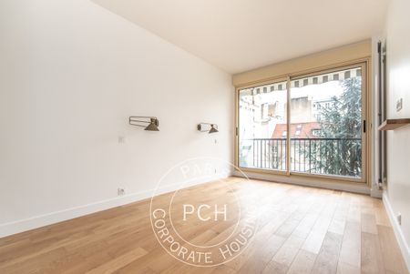 Rue de Sèvres, - Photo 3