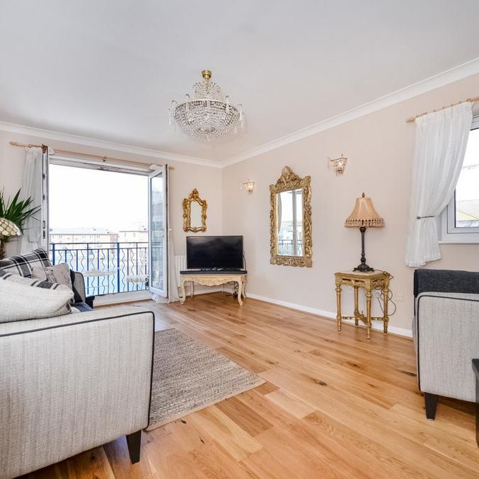 2 bedroom flat to rent - Photo 1