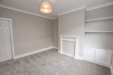 3 bed House - Terraced for Rent - Photo 3