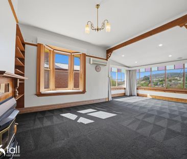 Character Home In Sandy Bay - Photo 1