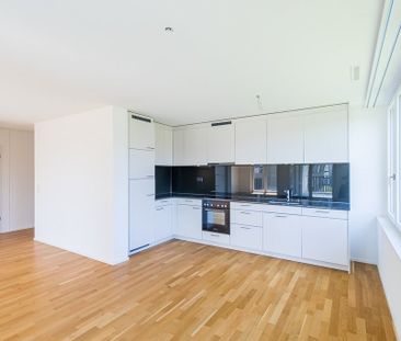 MIETEN OHNE KAUTION - 3.5 Zimmerwohnung mit Sicht auf das Schloss - Photo 2