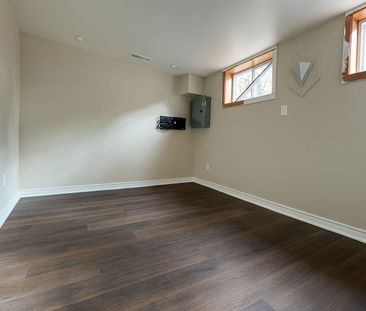 For Lease - 89 Rhonda Road Unit# Lower, Guelph, Ontario - Photo 6