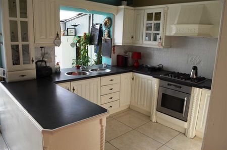 14 Aspen Road, Swords, County Dublin - Photo 3