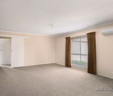 2 Bed, 1 Bath - Photo 2